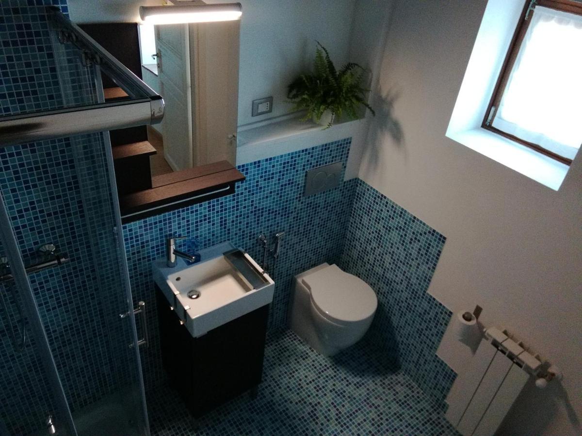B & B Via Di Mezzo Coreglia Antelminelli Εξωτερικό φωτογραφία